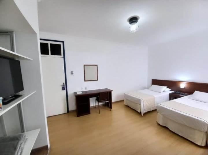 Vitória Palace Hotel Lavras Habitación foto